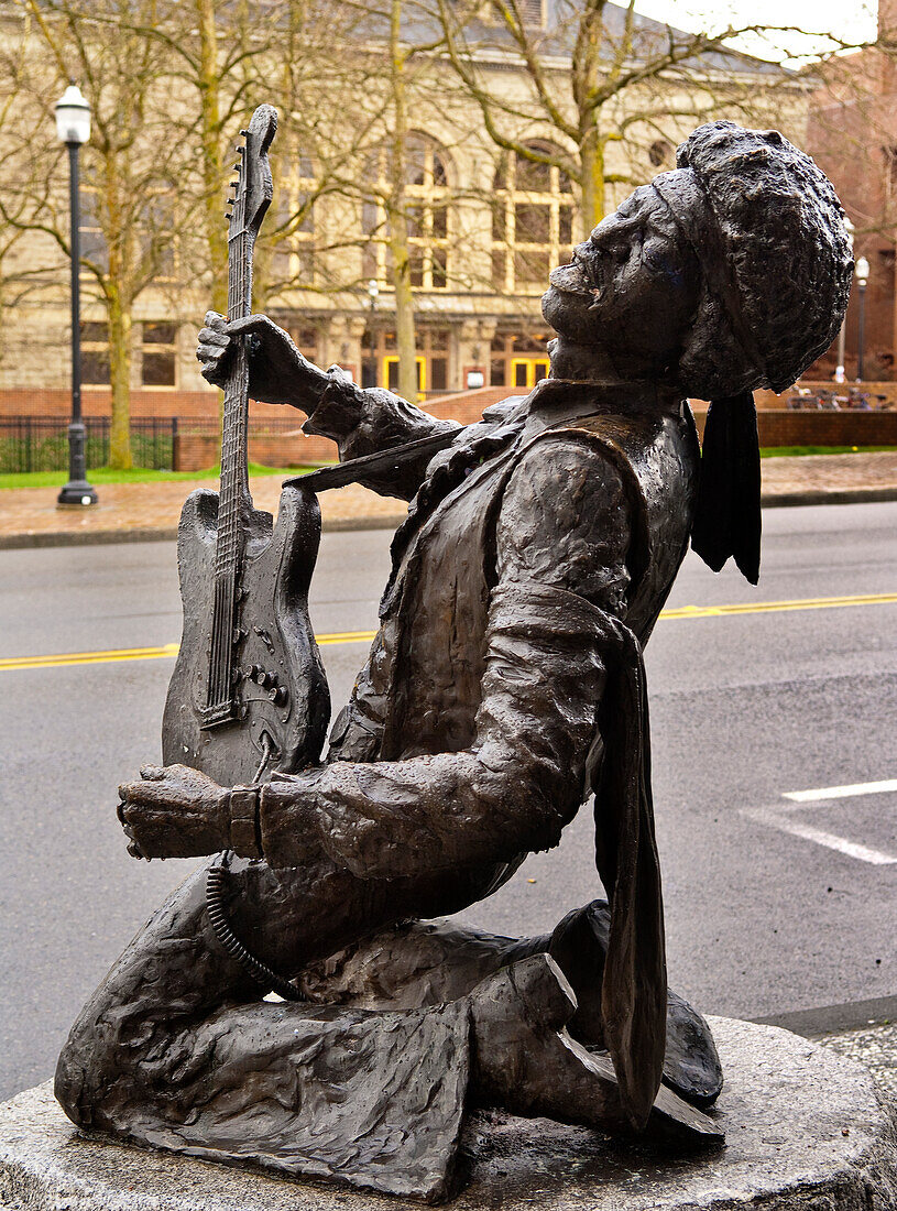 Jimi-Hendrix-Skulptur von Daryl Smith im Viertel Pike and Pine in Seattle, Washington.