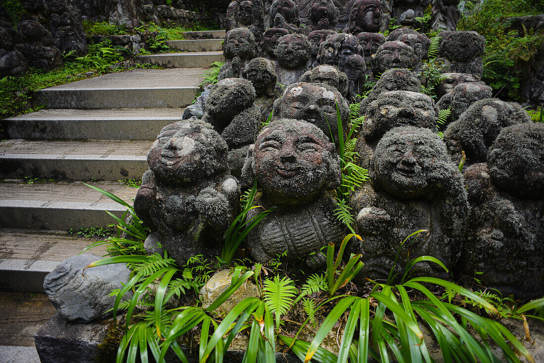 Der buddhistische Tempel Otagi Nenbutsu-ji im Stadtviertel Arashiyama in Kyoto, Japan