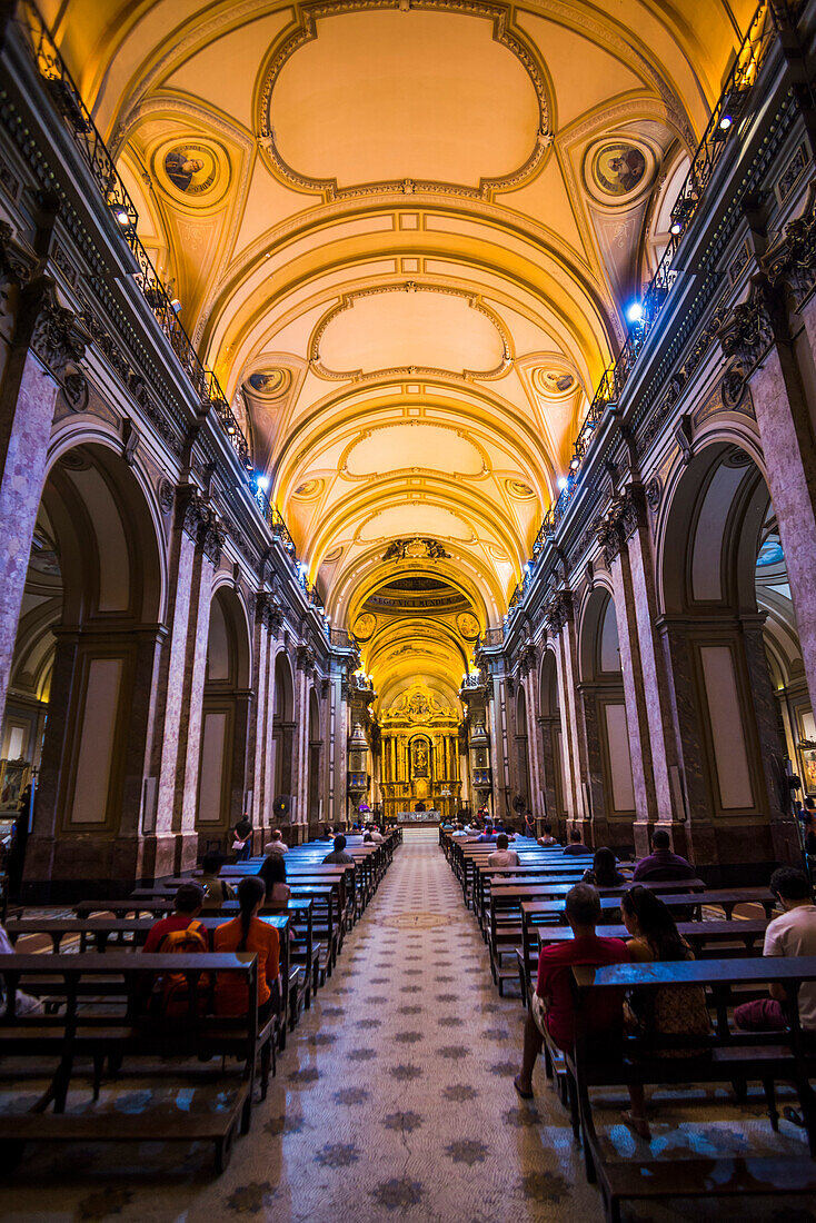 Metropolitan-Kathedrale von Buenos Aires (Catedral Metropolitana de Buenos Aires), Plaza de Mayo, Buenos Aires, Argentinien