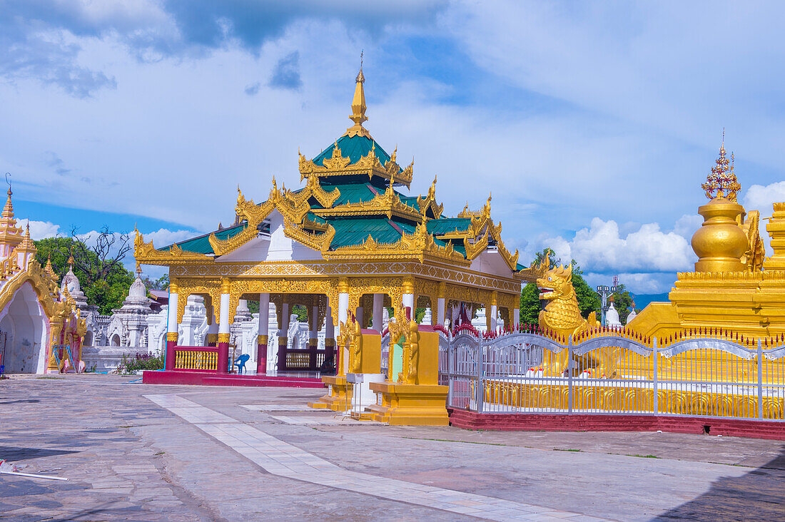 Sandamuni Pagoda in Mandalay, Myanmar