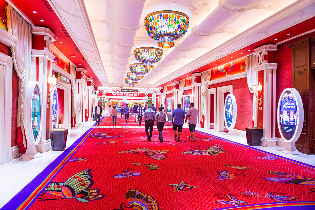 Das Innere des Encore Hotels und Casinos in Las Vegas. Das Hotel hat 2.716 Zimmer und wurde 2005 eröffnet.