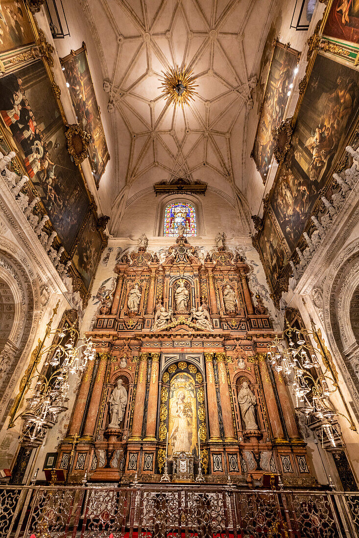 Innenraum der Kathedrale von Sevilla, UNESCO-Weltkulturerbe, Sevilla, Andalusien, Spanien, Europa