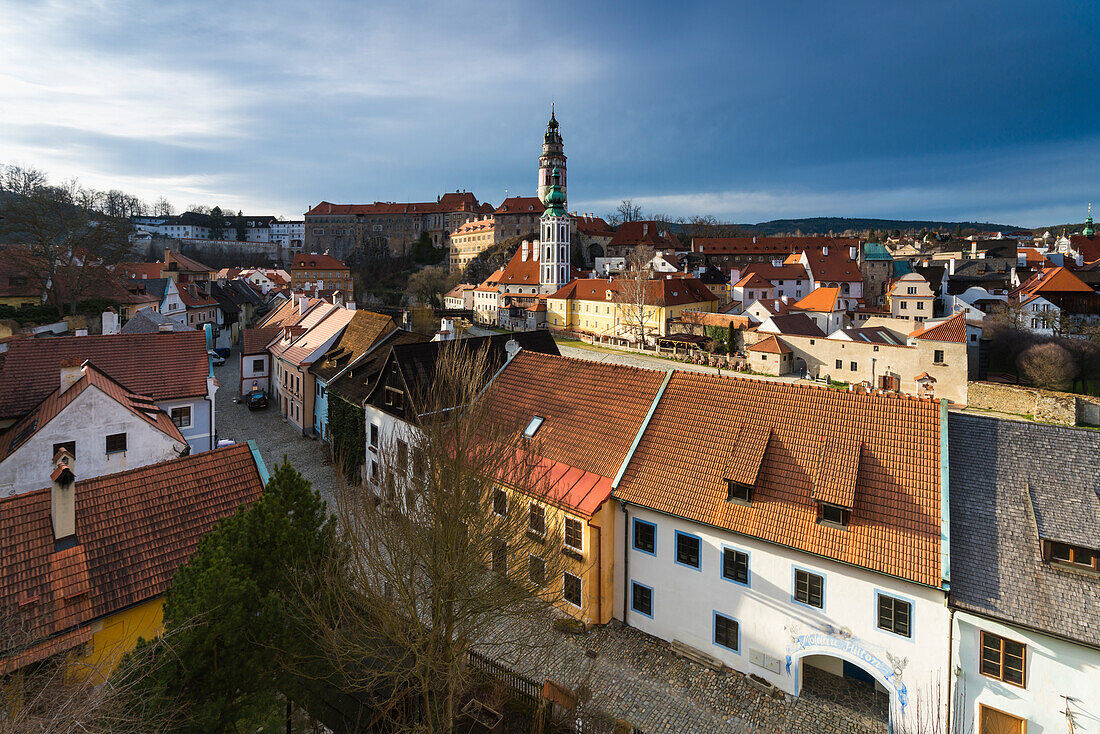 Historic center of Cesky Krumlov as seen from Seminar Garden, Cesky Krumlov, South Bohemian Region, Czech Republic (Czechia), Europe