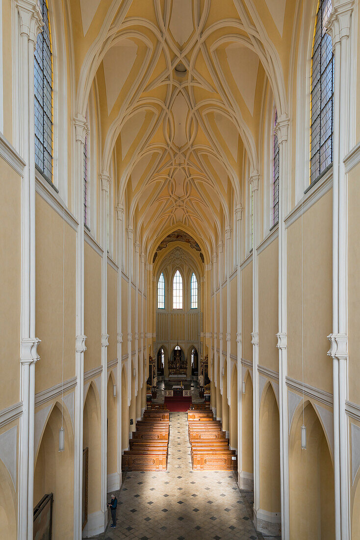 Innenraum der Kathedrale Mariä Himmelfahrt und St. Johannes der Täufer, UNESCO-Welterbe, Kutna Hora, Tschechische Republik (Tschechien), Europa
