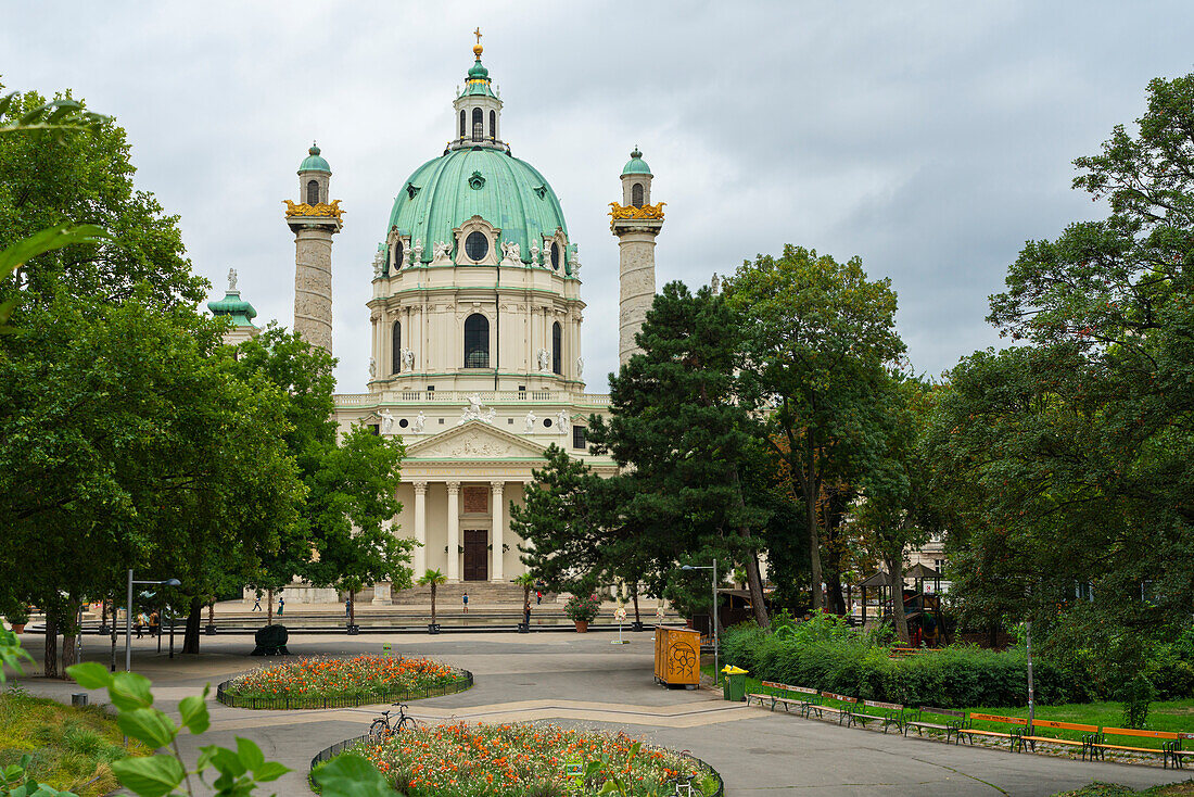Karlskirche church, Karlsplatz, Vienna, Austria, Europe