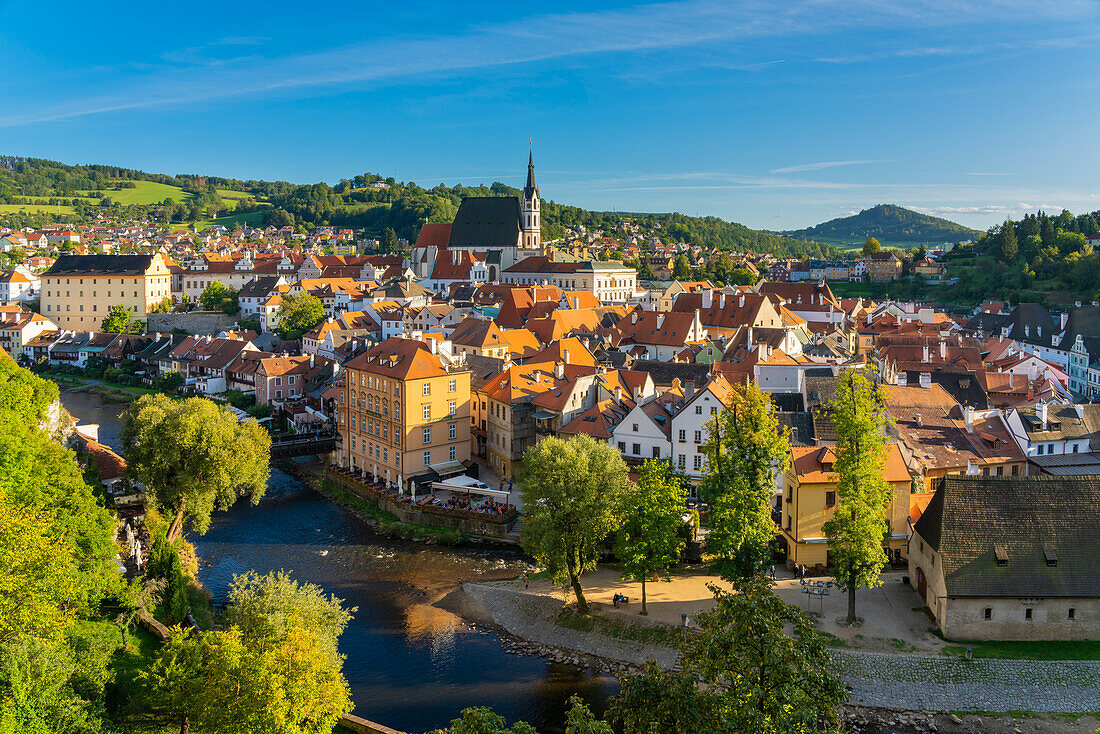 Historisches Zentrum von Cesky Krumlov von der Burg und dem Schloss aus gesehen, UNESCO-Welterbe, Cesky Krumlov, Südböhmische Region, Tschechische Republik (Tschechien), Europa