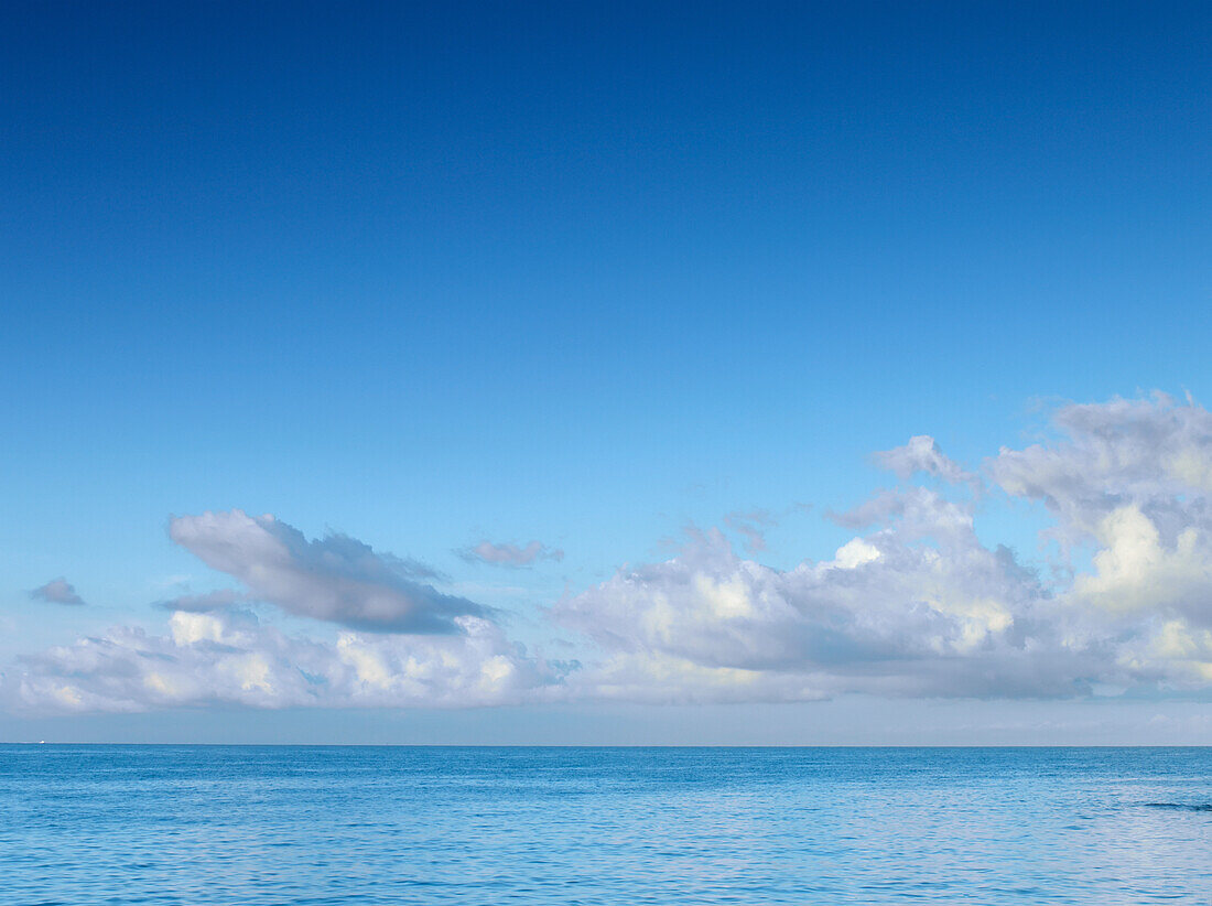 Meer und Wolken, Elba, Toskana, Italien