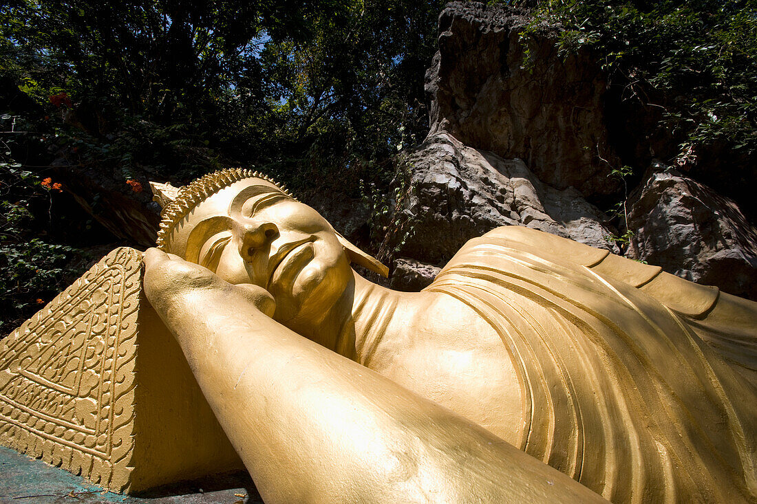 Buddha-Statue auf dem Phu Si Hügel, Luang Prabang, Laos