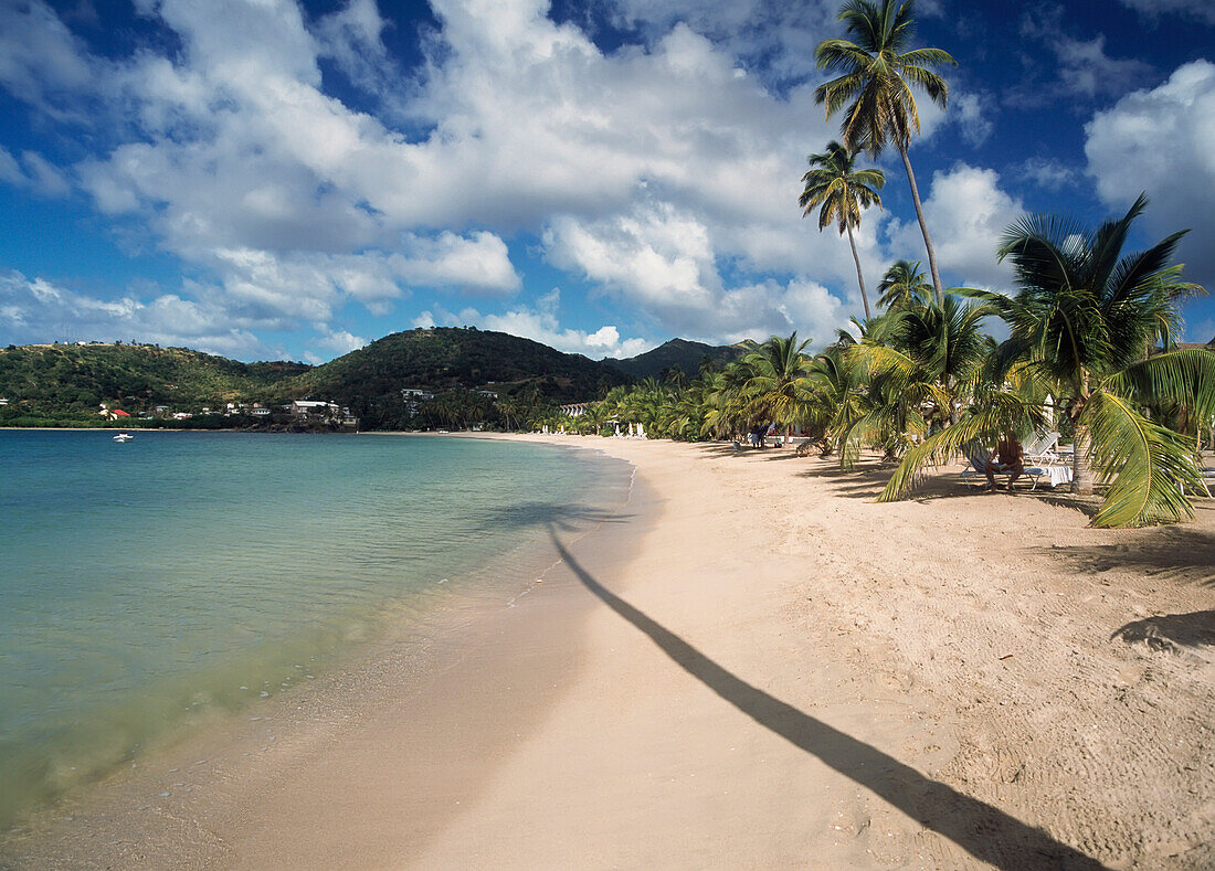 Strandfront des Carlisle Bay Hotels, Antigua.