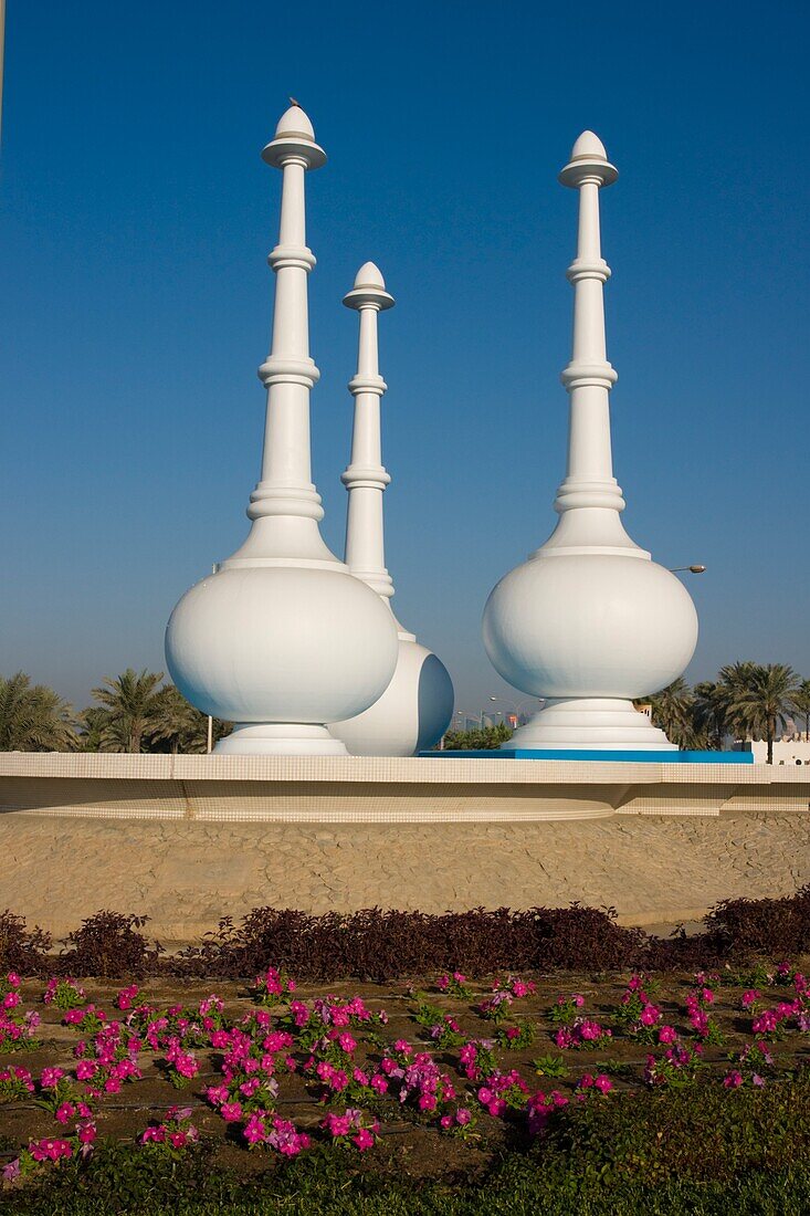 Parfümflaschen-Denkmal, Doha, Katar