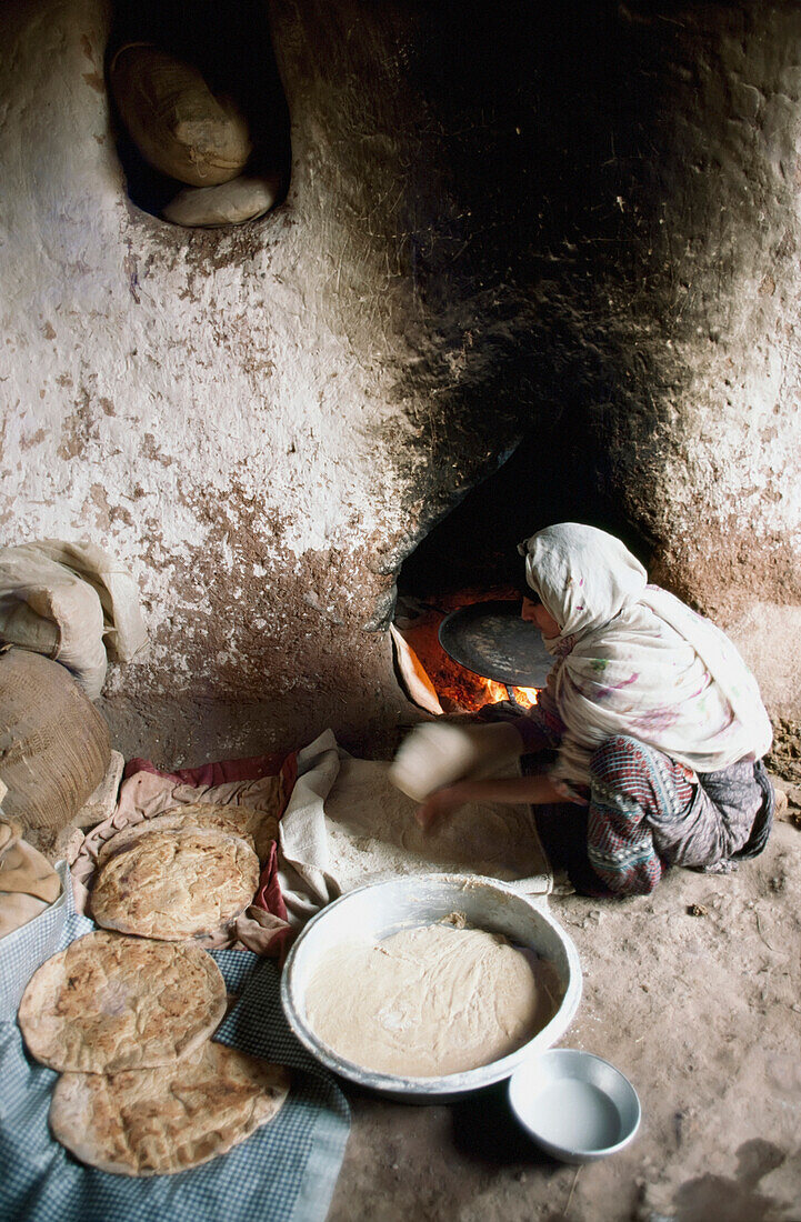 Dorfbewohner beim Kochen
