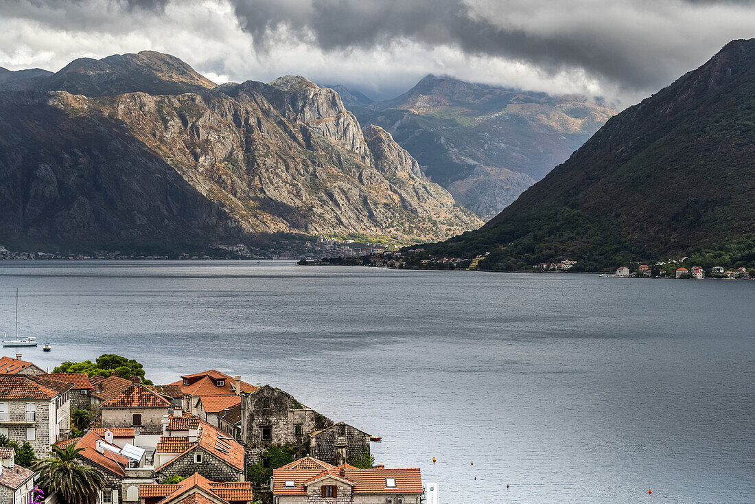 Bucht von Kotor; Perast, Opstina Kotor, Montenegro.