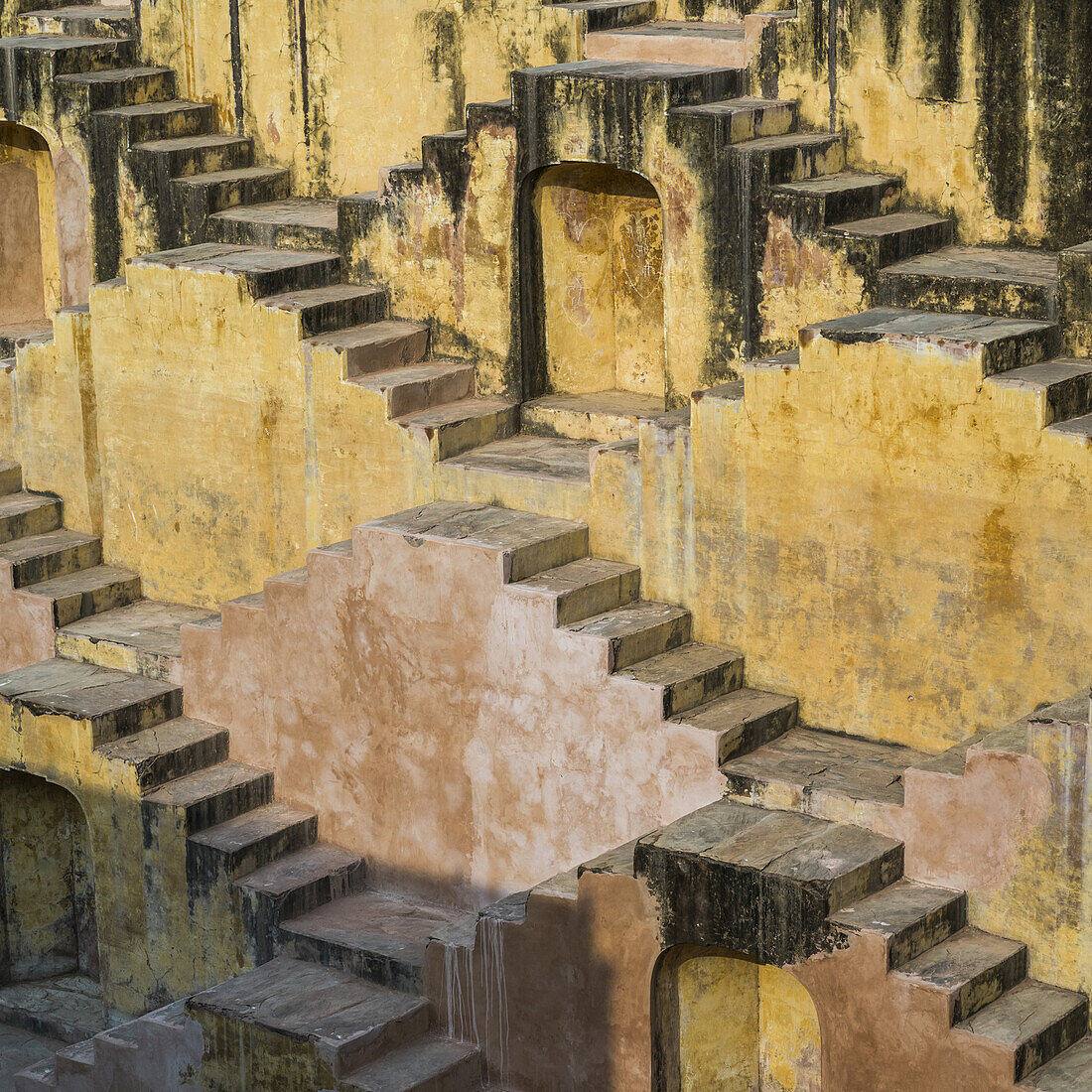 Stepwell; Jaipur, Rajasthan, India