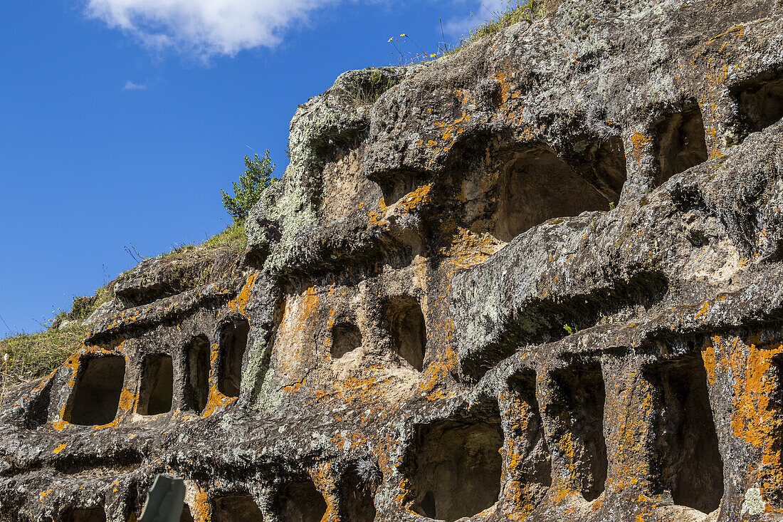 Ventanillas de Otuzco, Begräbnisstätte, archäologische Stätte; Cajamarca, Peru