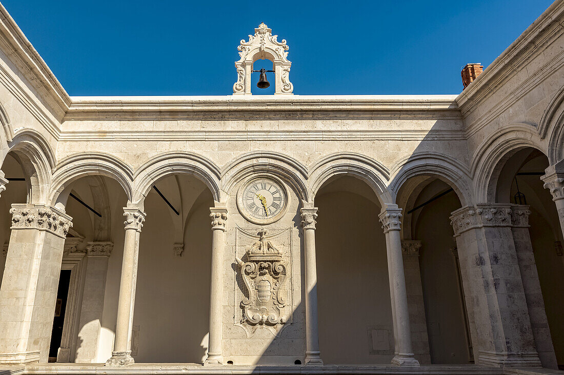 Der Innenhof des Rektorenpalastes; Dubrovnik, Gespanschaft Dubrovnik-Neretva, Kroatien.
