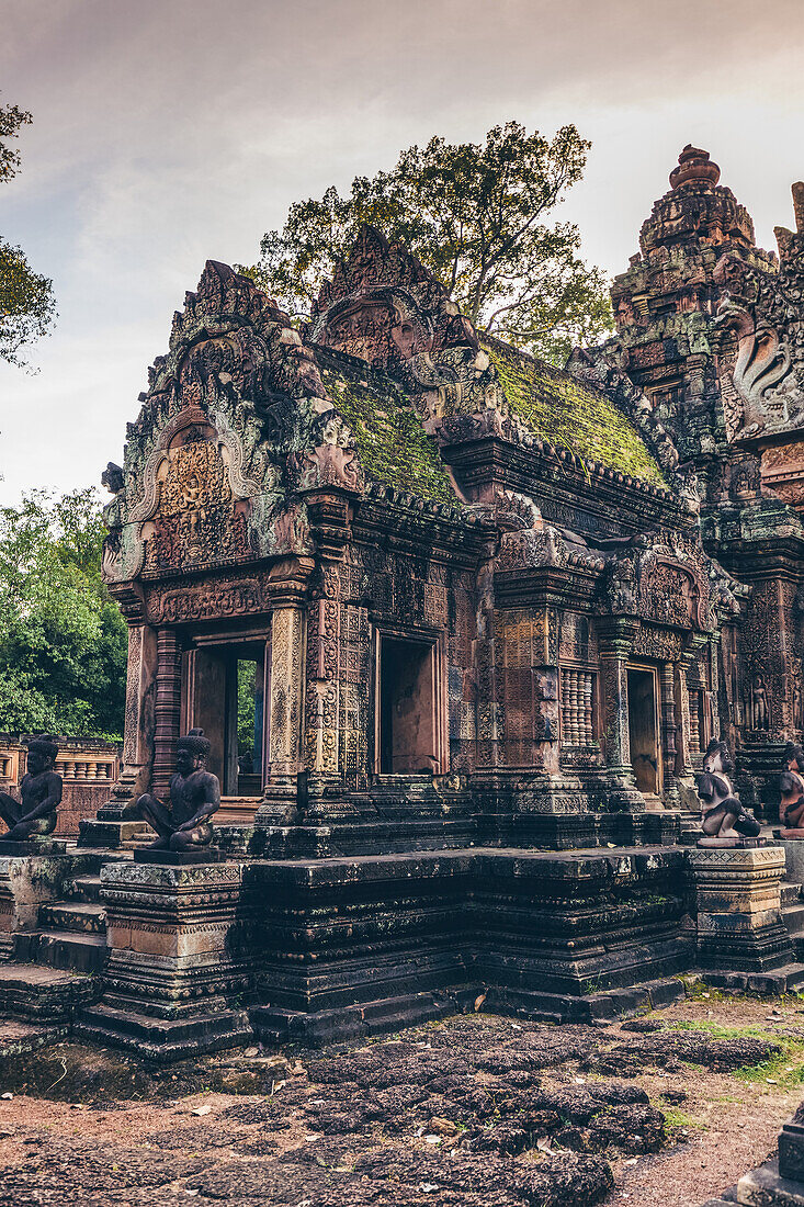 Banteay Srei Temple, Angkor Wat complex; Siem Reap, Cambodia