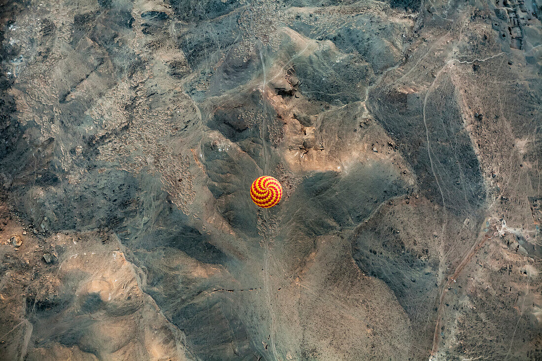 Bird’s-eye view of hot air balloon; Luxor, Egypt