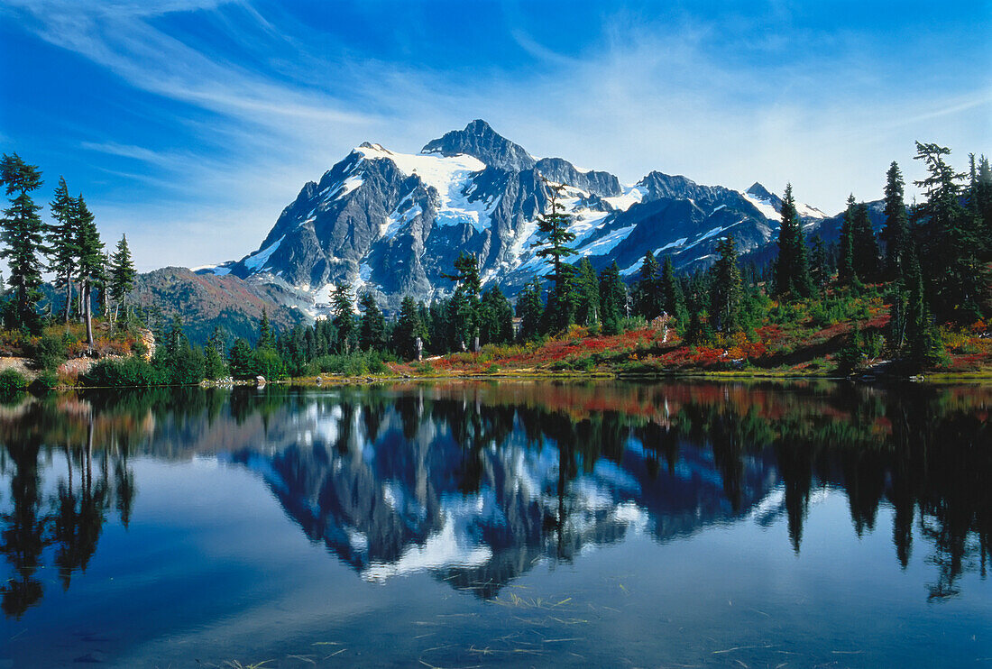Mount Shuksan und Picture Lake Mount Baker National Forest Washington, USA