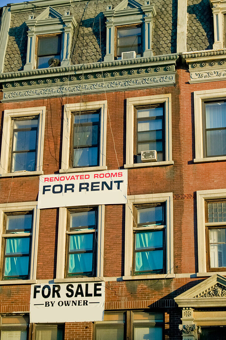 Building With A Rent And Sale Sign; New York City New York United States Of America