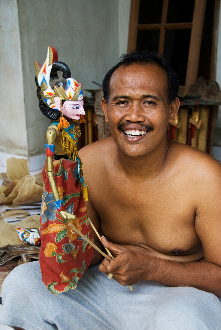 Indonesia, Bali, Pellatan Village, Master Puppet Maker With Creation.