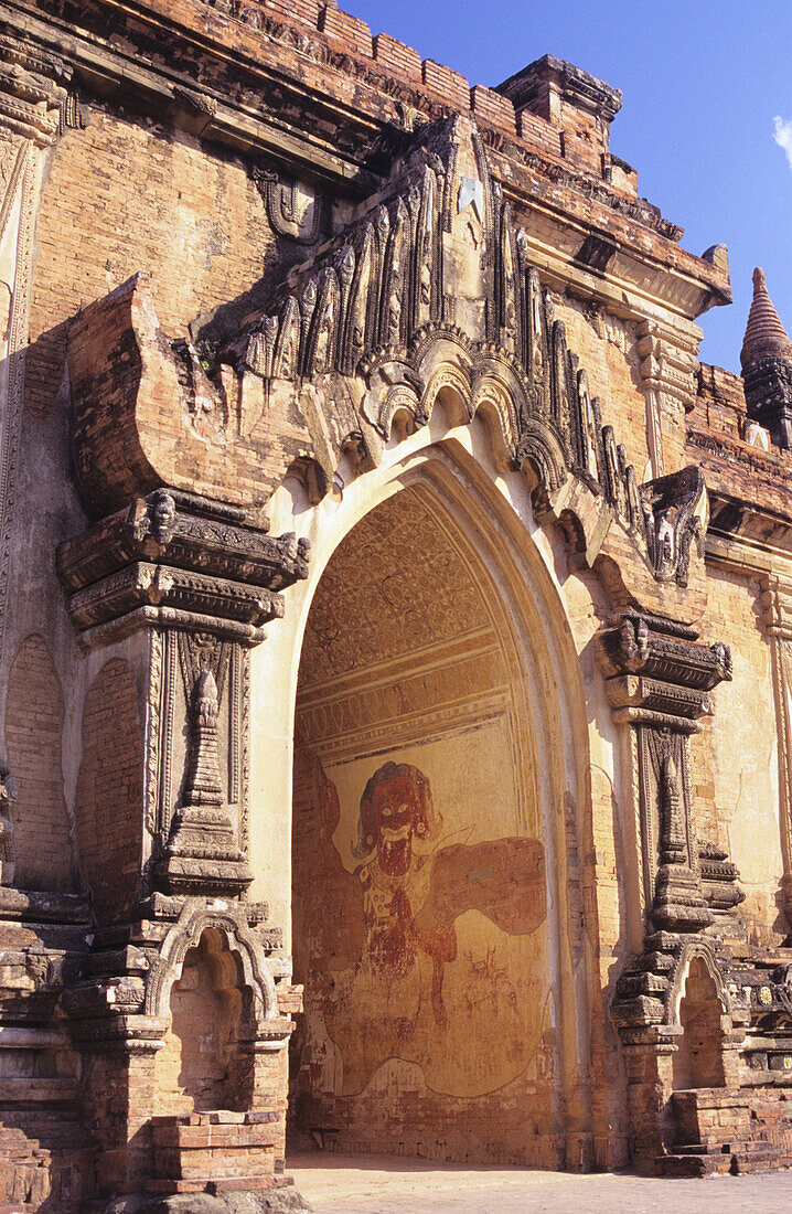 Birma (Myanmar), Eingang zum Sulamani-Tempel; Bagan.