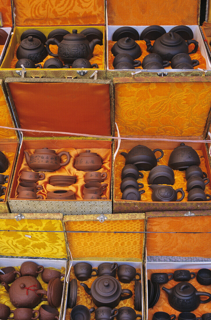 China, Boxed gift sets of cultural tea pot and cups; Tianjin