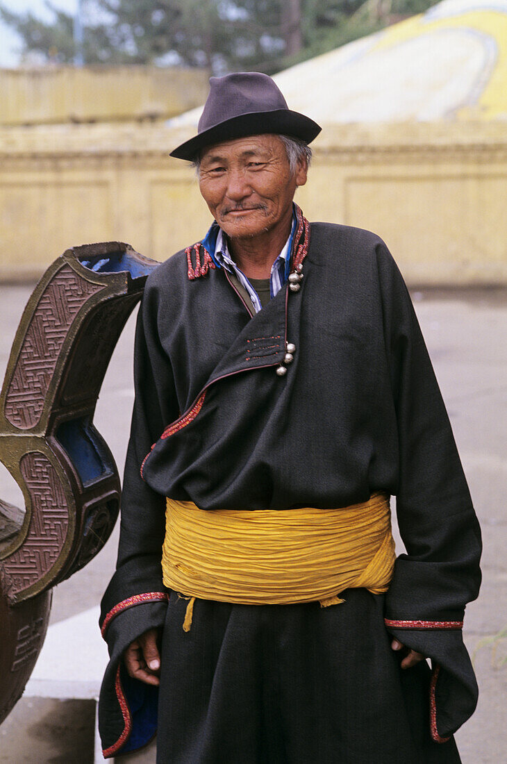 Mongolia, Local senior man wearing traditional clothing; Ulaanbaatar
