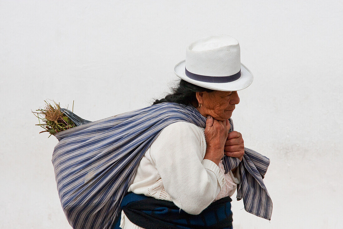 Indian Woman, Cuenca, Azuay, Ecuador