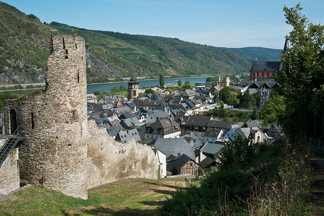 Oberwesel Mittelalterliche Stadtmauer und Wehrtürme; Oberwesel Deutschland