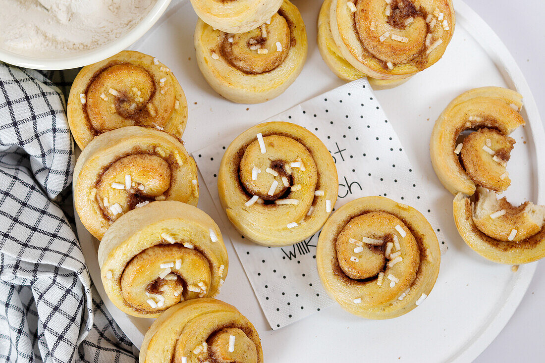 Cinnamon rolls