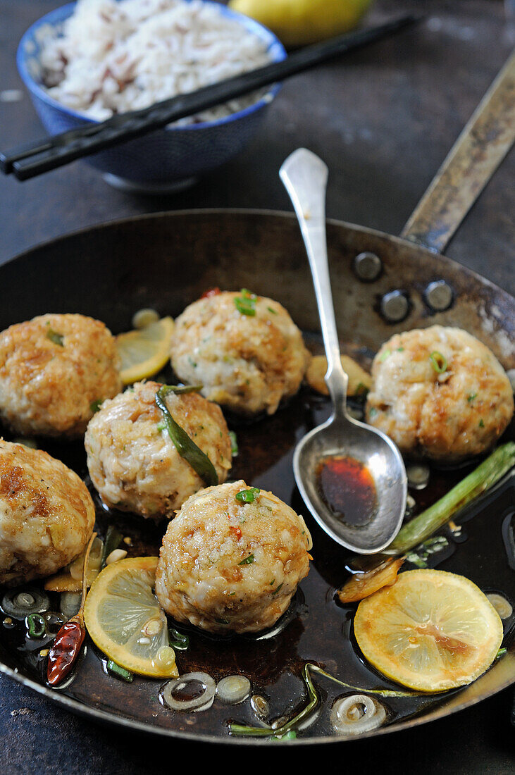 Chinese meatballs