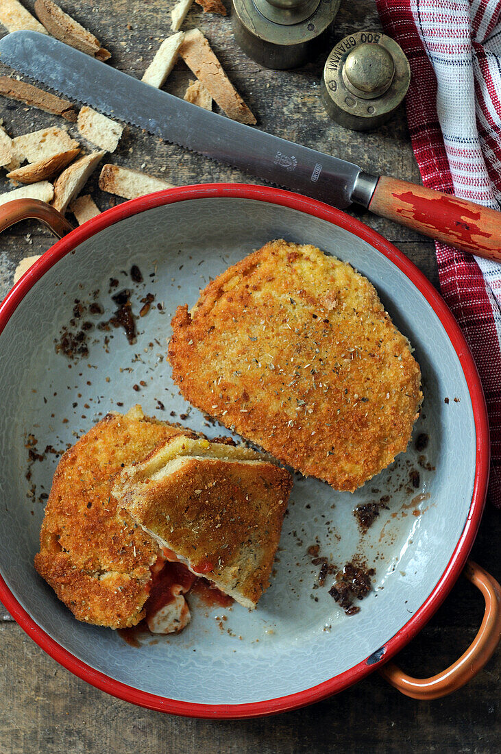 Crispy fried ham-mozzarella toast