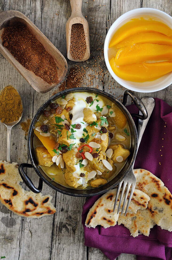 Chicken mango curry with pita bread