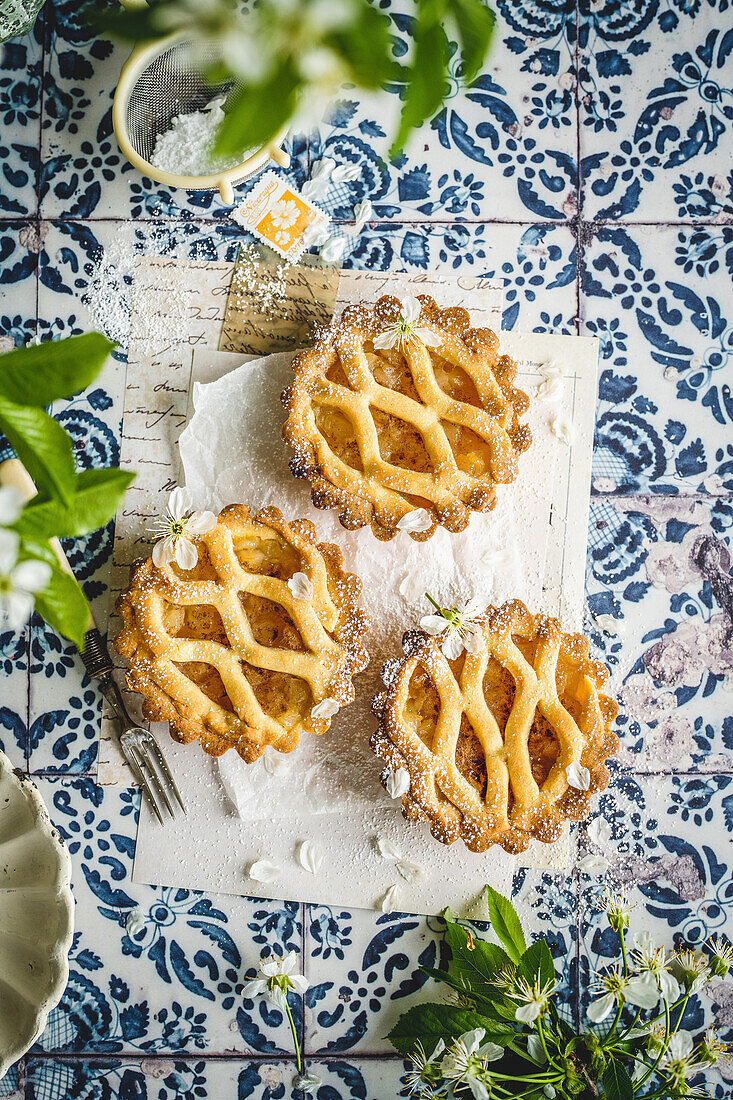 Mini Apple Pies