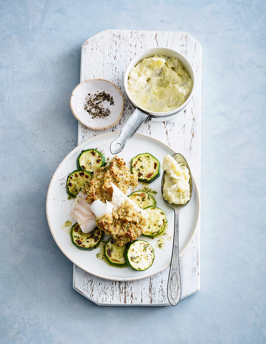 Kabeljau-Schlemmerfilet mit Zucchini und Kartoffelstampf