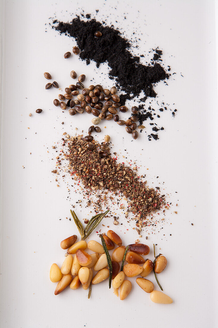Spices and pine nuts