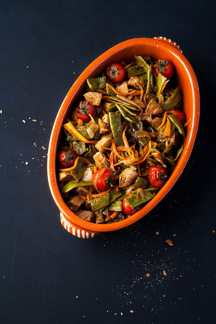 Tapas with vegetables and veal strips