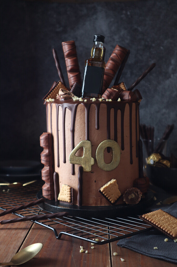 Jack-Daniels-Torte mit Süßigkeiten zum 40. Geburtstag