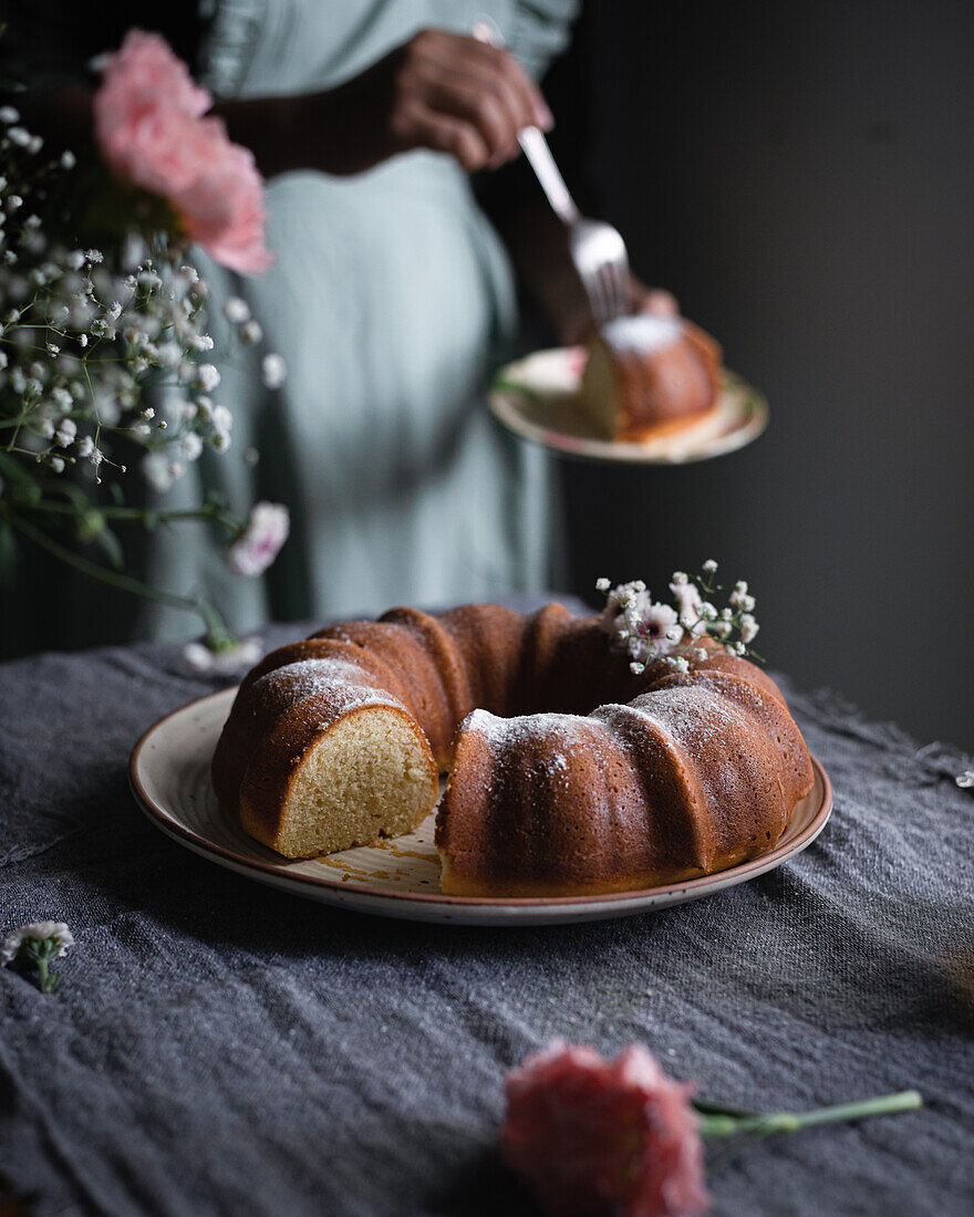 Teatime mit Vanille-Gugelhupf (eifrei)