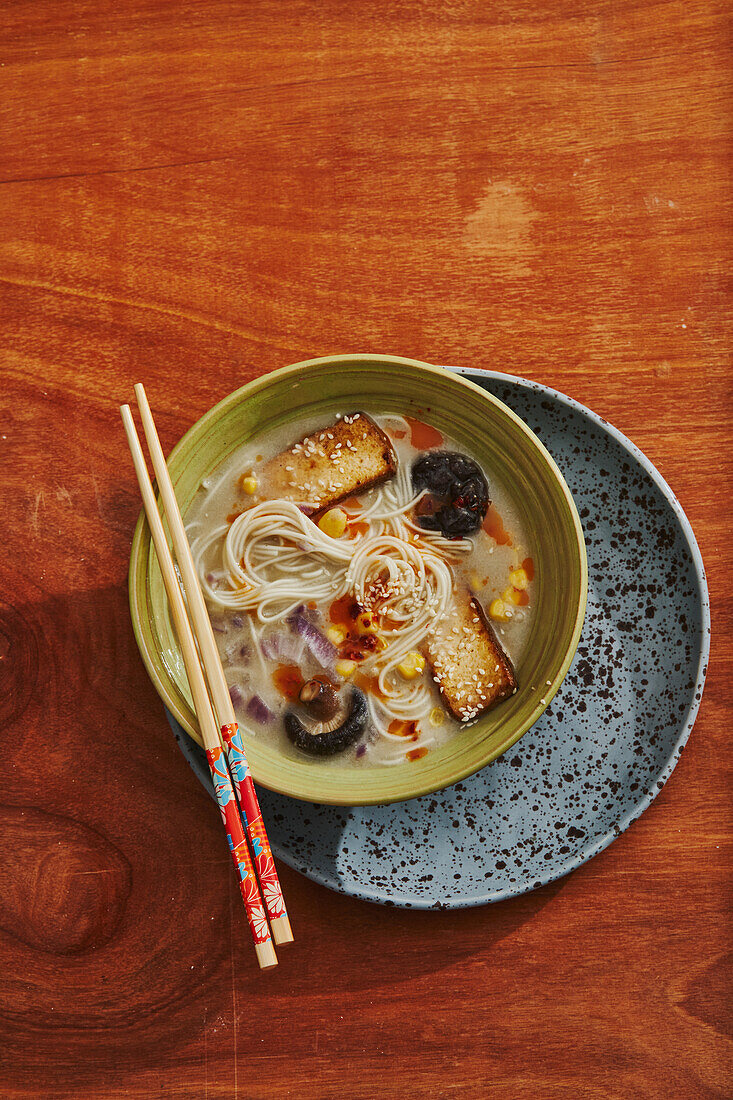 Ramen mit Räuchertofu