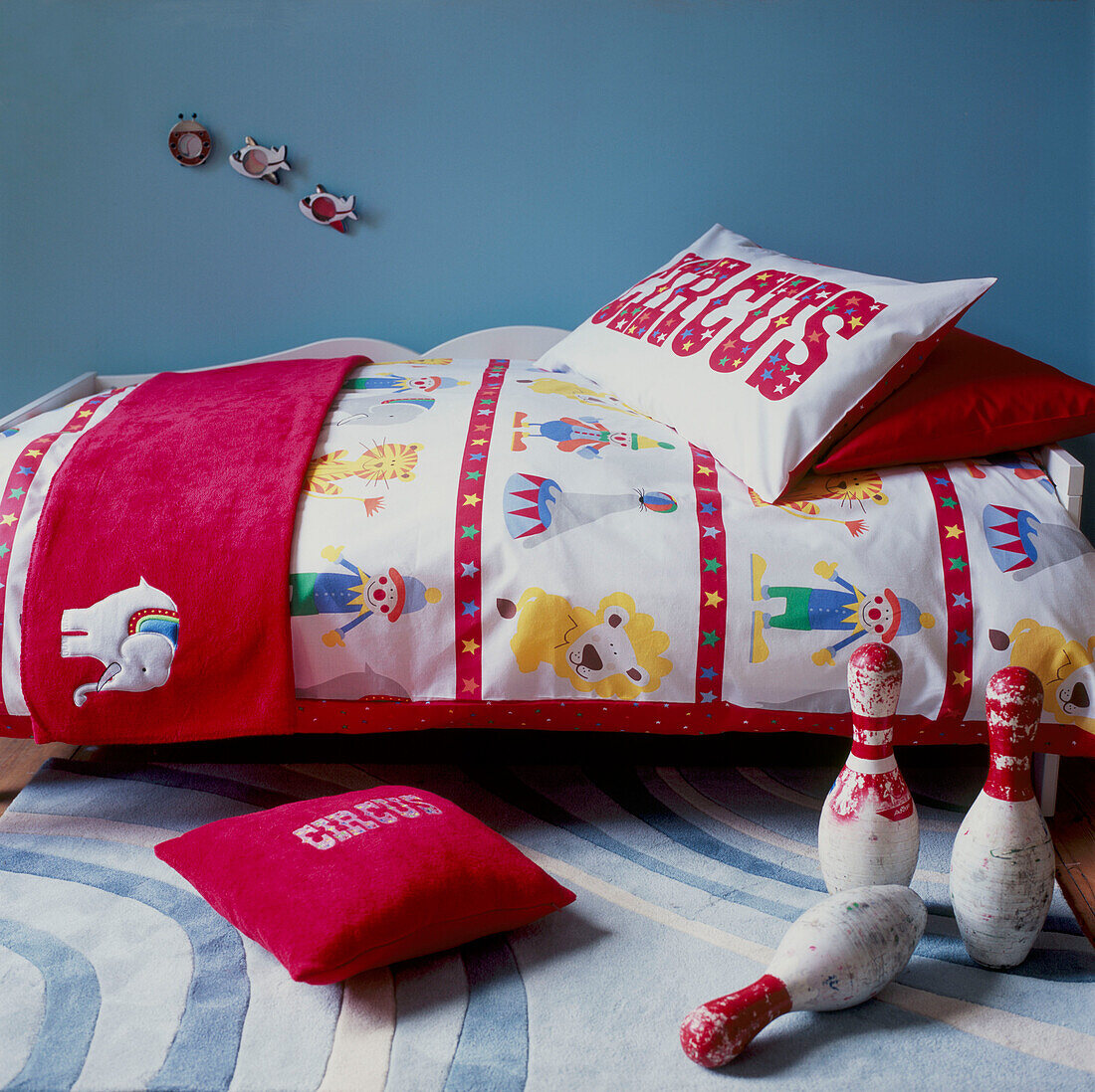 Colourful children's bedroom