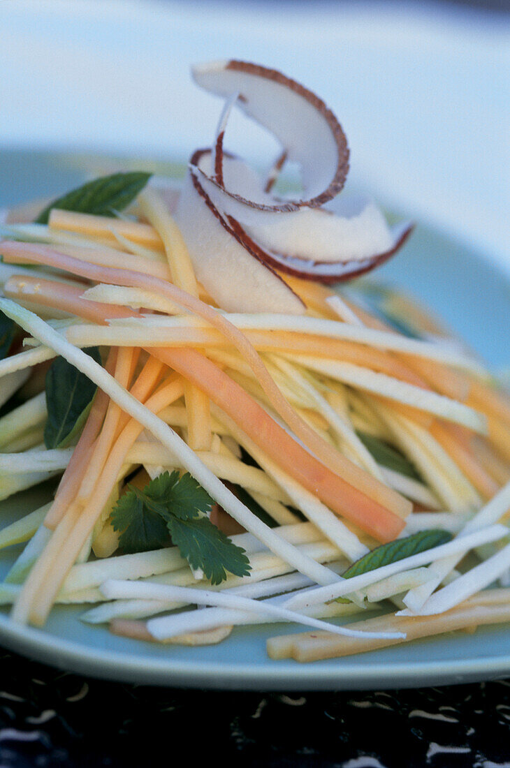 Green mango and papaya salad