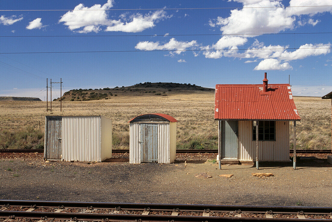 Eisenbahnschuppen in der Nähe von Bethulie im Freistaat Südafrika