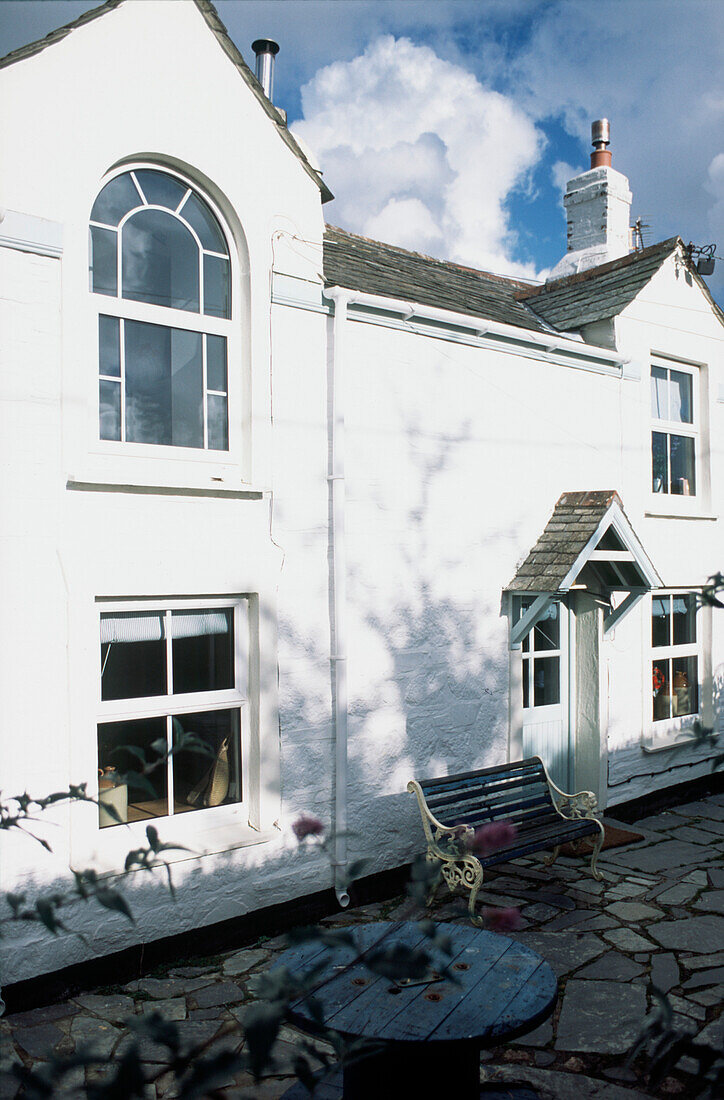 Außenansicht eines Landhauses in Cornwall