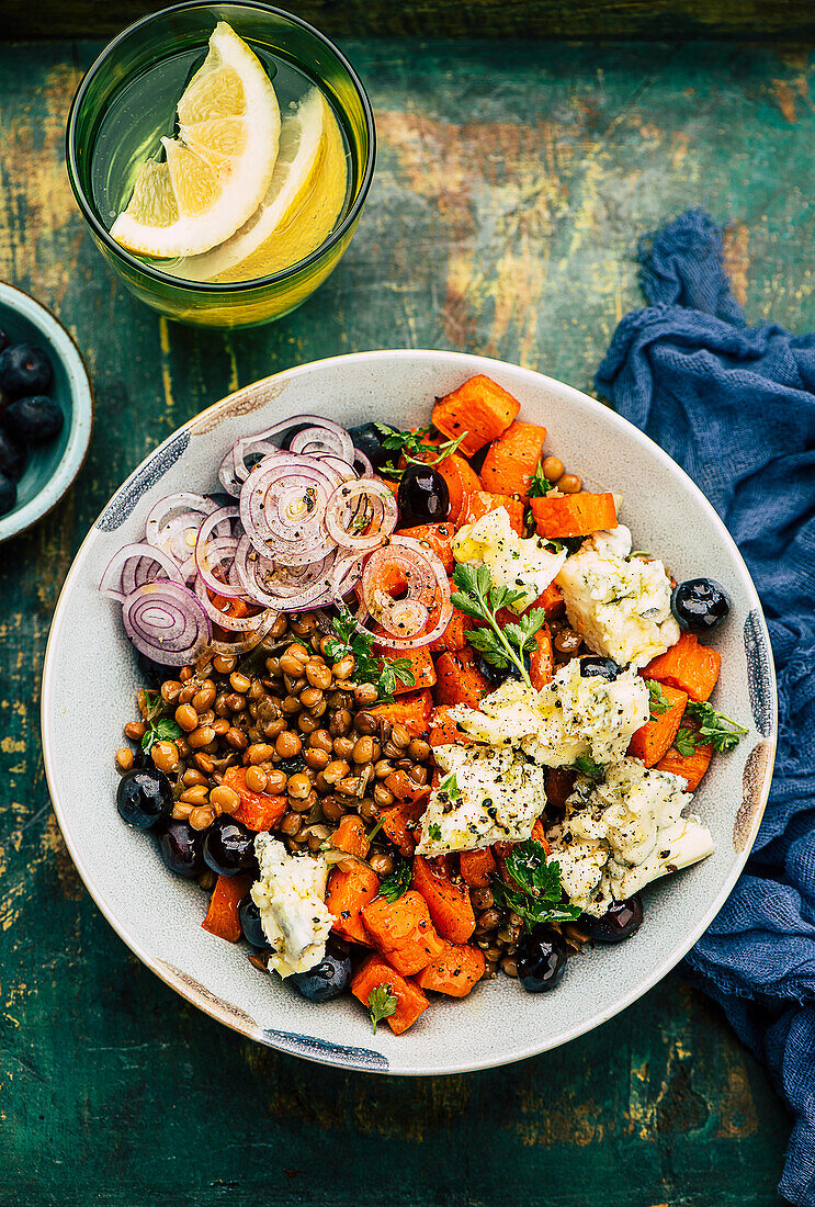 Lentil-sweet potato bowl with blue cheese and blueberries