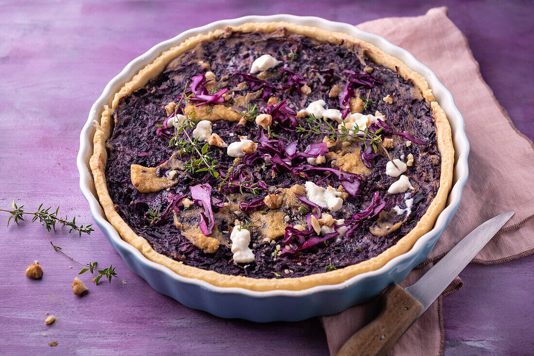 Vegan red cabbage tart with tofu and walnuts