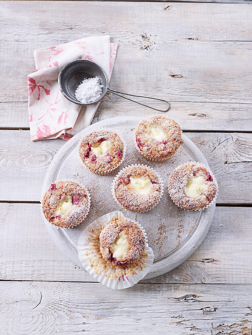 Cranberry and cream cheese muffins