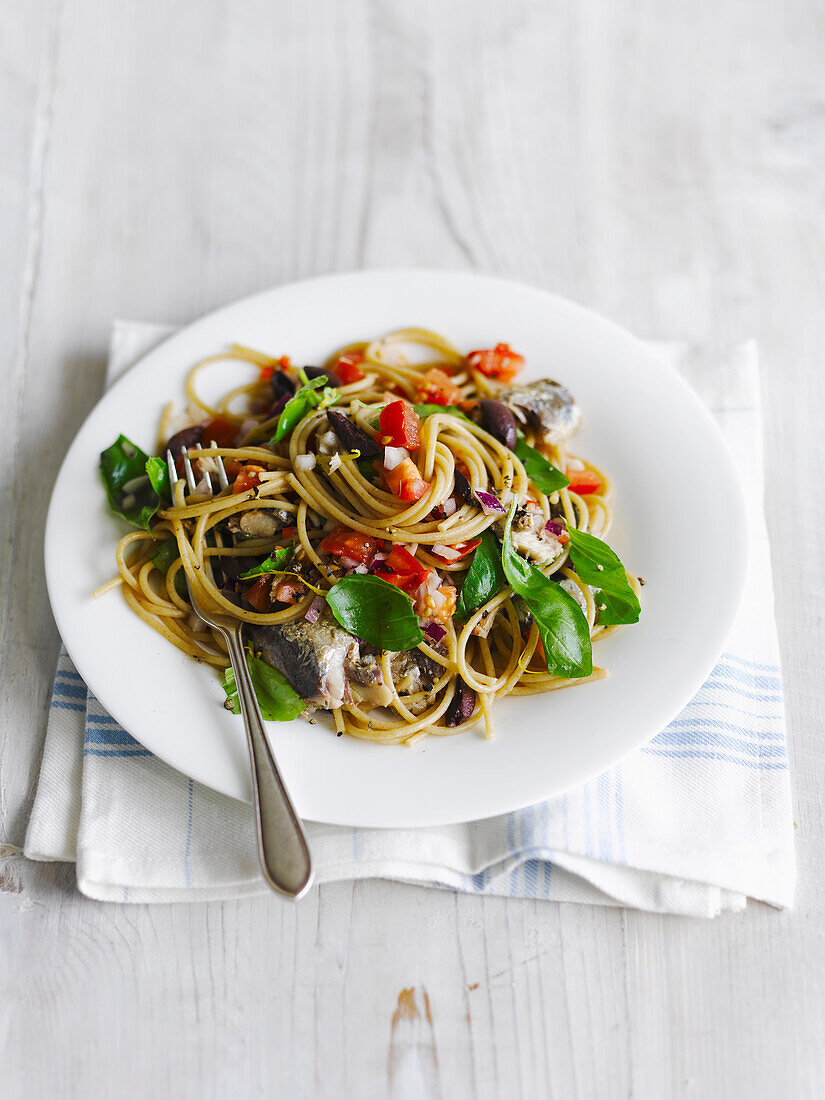 Spaghetti mit Sardinen