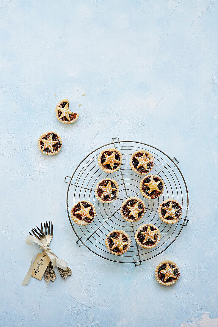 Mince pies on a cooling rack