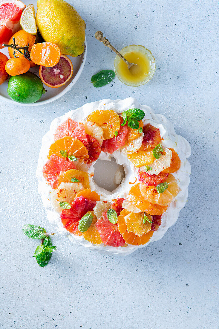 Citrus pavlova wreath